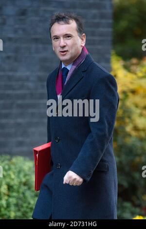 Wales Secretary Alun Cairns arrives in Downing Street, London, for a Cabinet meeting. Picture date: Tuesday November 13th, 2018. Photo credit should read: Matt Crossick/ EMPICS Entertainment. Stock Photo
