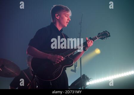 George Ezra performing at Wembley Arena in London. Picture date: Thursday November 15th, 2018. Photo credit should read: Matt Crossick/ EMPICS Entertainment. Stock Photo