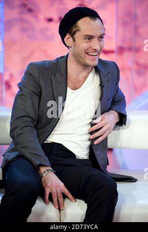 Jude Law on the set of T4, during the filming of an interview with Nick Grimshaw filmed at the T4 studio in London Stock Photo