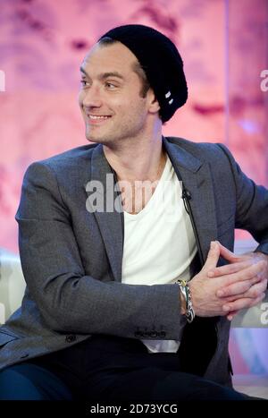 Jude Law on the set of T4, during the filming of an interview with Nick Grimshaw filmed at the T4 studio in London Stock Photo