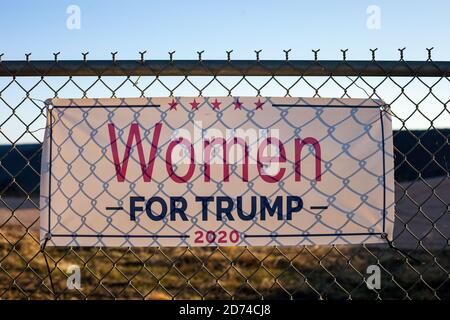 LAMESA, TX - 10/02/2020 - Women for Trump banner on a wired fence for the 2020 presidential elections in the United States Stock Photo