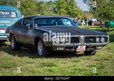 PAAREN IM GLIEN, GERMANY - OCTOBER 03, 2020: Mid-size car Dodge Charger (B-body), 1972. Die Oldtimer Show 2020. Stock Photo