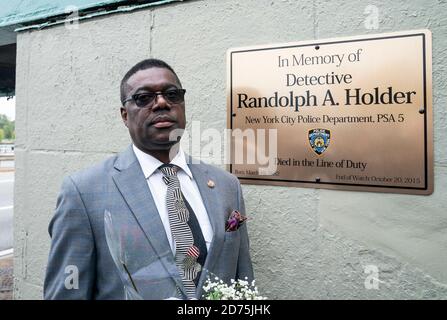 New York, NY - October 10, 2020: Father of Randolph Holder attends bridge name dedication and plaque installation in memory of his son in Harlem Stock Photo