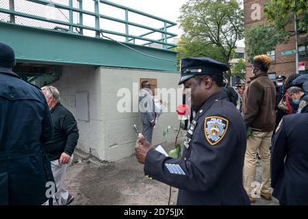 New York, NY - October 10, 2020: Father of Randolph Holder attends bridge name dedication and plaque installation in memory of his son in Harlem Stock Photo