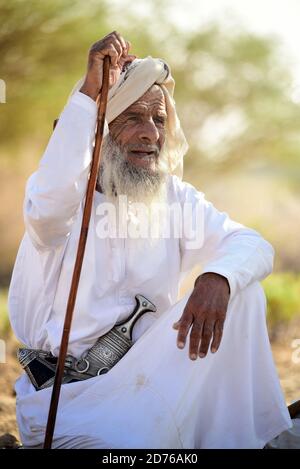 Panties orqali korinadigan katta lablar fotosurati