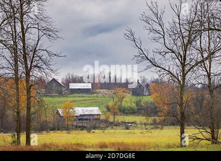 An old abandoned house in autumn on a farm yard in rural Dunrobin, Ontario, Canada Stock Photo
