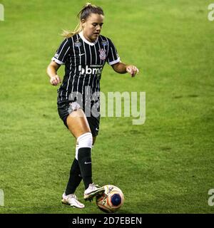 Ketlen (#17 Santos) and Katiuscia (#2 Corinthians) during the Campeonato  Paulista Feminino football match between Corinthians x Santos at Parque Sao  Jorge in Sao Paulo, Brazil. Richard Callis/SPP Credit: SPP Sport Press