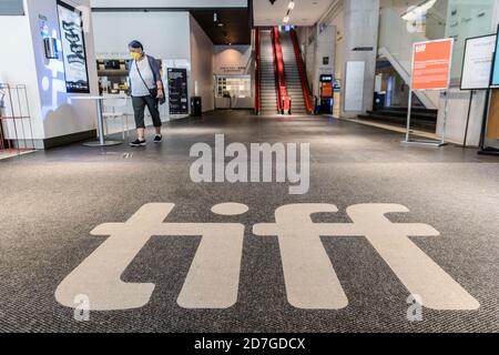 Toronto, Ontario, Canada. 11th Sep, 2020. A person wearing a face mask at TIFF Bell Lightbox which is nearly-empty during 2020 Toronto International Film Festival, mostly a virtual festival this year. Credit: Shawn Goldberg/SOPA Images/ZUMA Wire/Alamy Live News Stock Photo