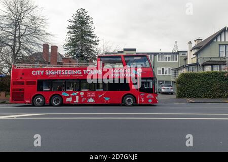 AUCKLAND, NEW ZEALAND - Sep 14, 2019: Auckland / New Zealand - September 14 2019: City Sightseeing Tours bus riding at Parnell Stock Photo