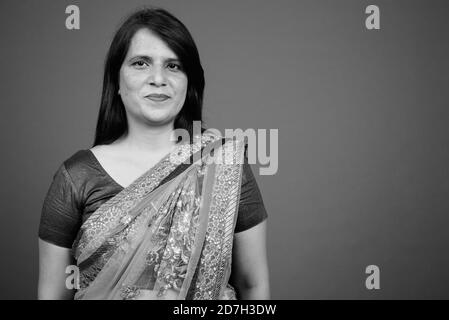Mature Indian woman wearing Sari Indian traditional clothes Stock Photo