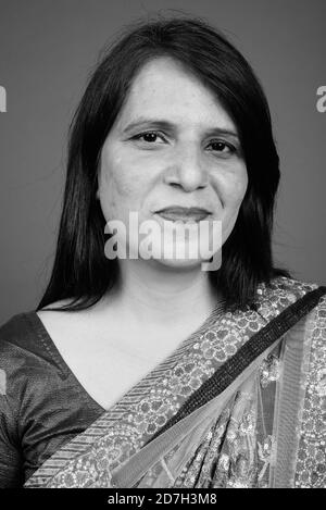 Mature Indian woman wearing Sari Indian traditional clothes Stock Photo