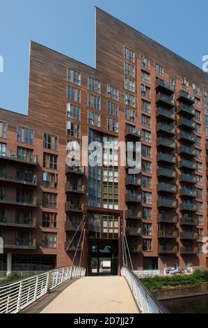 Apartments at the Granary Wharf development in Leeds, West Yorkshire, England. Stock Photo