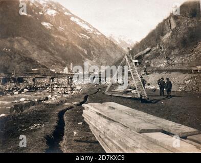 Civil works for the new hydro power plant in Grosotto, Valtellina, Italy (1908) Stock Photo