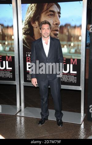 Javier Bardem arrivals for BIUTIFUL Premiere, Directors Guild of America (DGA) Theater, Los Angeles, CA December 14, 2010. Stock Photo