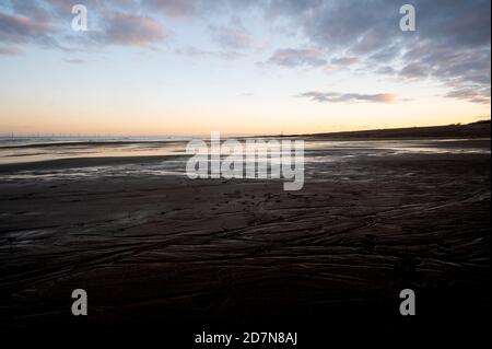 Big sky over the North Sea Observatory, Chapel St Leonards, Lincolnshire Stock Photo