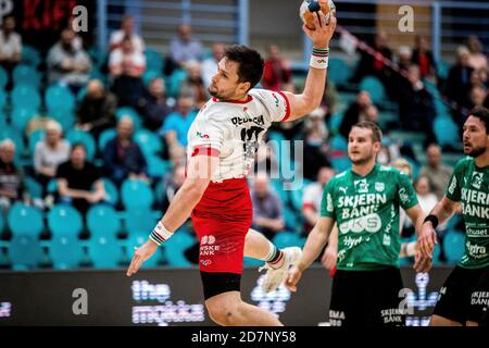 Kolding, Denmark. 23rd, October 2020. Benjamin Pedersen (18) of KIF Kolding Handball seen in the Danish Men’s Handball League match between KIF Kolding and Skjern Handball at Sydbank Arena in Kolding. (Photo credit: Gonzales Photo - Lasse Lagoni). Stock Photo