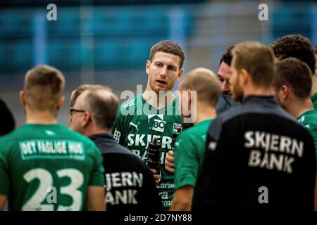 Kolding, Denmark. 23rd, October 2020. Jonas Tidemand (6) of Skjern Handball seen in the Danish Men’s Handball League match between KIF Kolding and Skjern Handball at Sydbank Arena in Kolding. (Photo credit: Gonzales Photo - Lasse Lagoni). Stock Photo