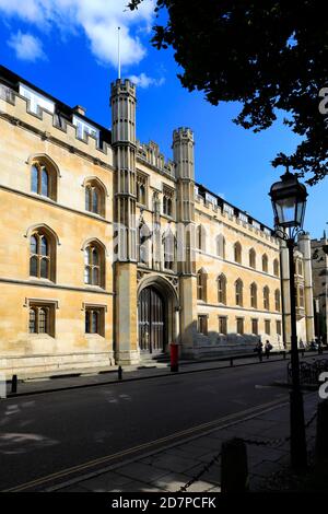 Frontage of Corpus Cristi College, Trumpington Street, Cambridgeshire, England, UK Stock Photo