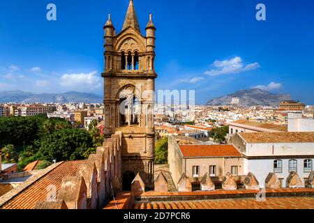 The bell tower of Palermo Cathedral.  Palermo, Sicily, Italy Stock Photo