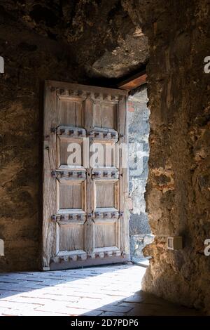 Medieval Door at Sala - Jean Calogero, Norman Castle, Aci Castello, Sicily, Italy. Stock Photo