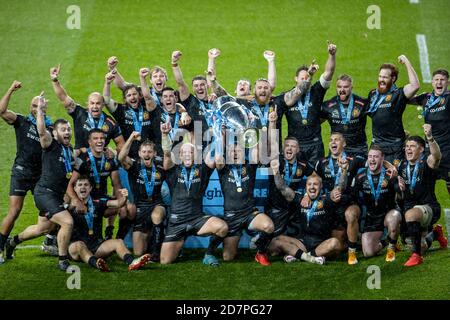 Twickenham, London, UK. 24th Oct, 2020. Gallagher Premiership Rugby Final, Exeter Chiefs versus Wasps; Exeter Chiefs celebrate with the trophy Credit: Action Plus Sports/Alamy Live News Stock Photo