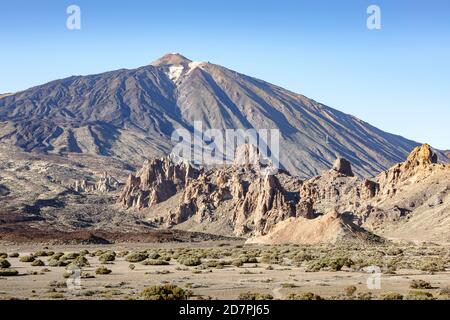 Mount Teide volcano and Los Roques de Garcia, Teide National Park, Tenerife, Canary Islands Stock Photo