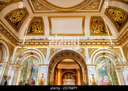 Warsaw, Poland - December 20, 2019: Grand interior architecture of Palace on the Isle in Warszawa Lazienki or Royal Baths Park with arch ceiling Stock Photo