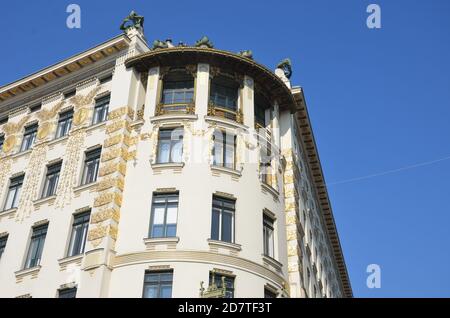 The Medallion Building by Otto Wagner, Vienna Stock Photo
