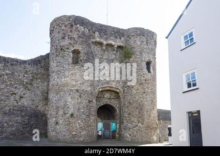 Carmarthen Castle entrance gate, Old Town Square, Carmarthen (Caerfyrddin), Carmarthenshire, Wales, United Kingdom Stock Photo