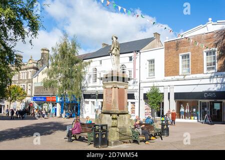 Guildhall Square, Carmarthen (Caerfyrddin), Carmarthenshire, Wales, United Kingdom Stock Photo