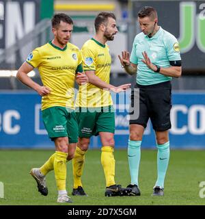 SITTARD, NETHERLANDS - OCTOBER 25:  during the Dutch Eredivisie match between Fortuna Sittard and FC Groningen at Fortuna Sittard Stadium on October 25, 2020 in Sittard, The Netherlands (Photo by Broer vd Boom/Orange Pictures) Stock Photo