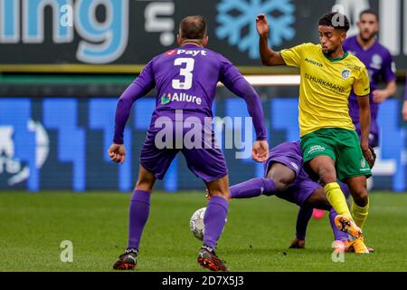 SITTARD, NETHERLANDS - OCTOBER 25: Lisandro Semedo of Fortuna Sittard during the Dutch Eredivisie match between Fortuna Sittard and FC Groningen at Fortuna Sittard Stadium on October 25, 2020 in Sittard, The Netherlands (Photo by Broer vd Boom/Orange Pictures) Stock Photo