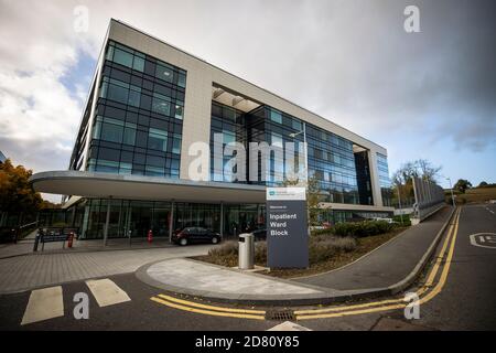 Inpatient Ward Block of the Ulster Hospital at Dundonald Stock Photo ...