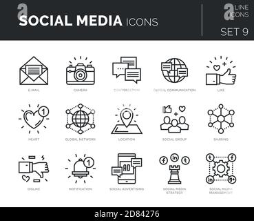 Set of vector social media icons. Stock Vector