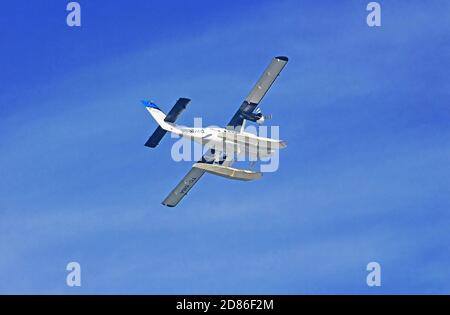 ISTANBUL, TURKEY - MARCH 30, 2013: Seaplane TC-SBO of Seabird airlines  landing to Halic estuary Stock Photo