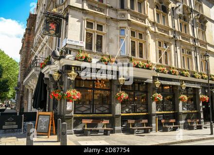 LONDON, ENGLAND - JULY 2018: Exterior view of The Red Lion public house in Whitehall in Westminster, London Stock Photo