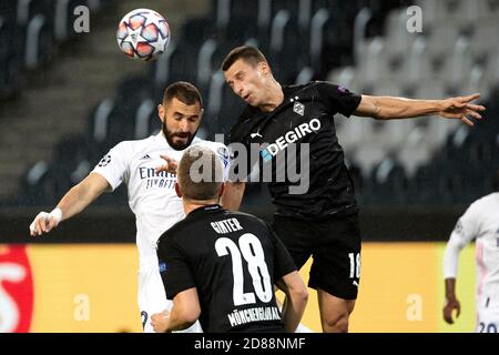 Karim Benzema (Real) Borussia Mönchengladbach - Real Madrid 27.10.2020 ...