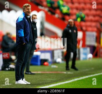 WOOLWICH, United Kingdom, OCTOBER 27:Karl Robinson manager of Oxford United during Sky Bet League One between Charlton Athletic  and Oxford United at Stock Photo