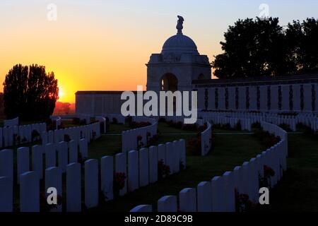 Tyne Cot Cemetery (1914-1918), the largest cemetery for Commonwealth forces in the world, for any war, in Zonnebeke, Belgium at sunset Stock Photo