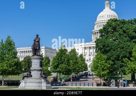 John Quincy Adams Ward's memorial to James A Garfield stands in the circle at First Street, SW in front of the US Capitol Building. Stock Photo