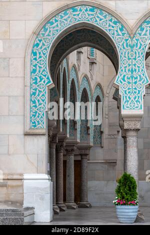 Islamic arches line the courtyard of the Islamic Center of Washington on Embassy Row on Massachusetts Avenue Washington DC Stock Photo