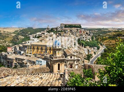 View of Ragusa Ibla - historic hill top sicilian town Stock Photo