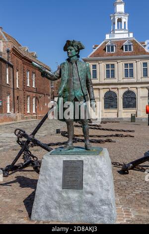 Memorial statue of Captain George Vancouver with the Custom House in ...