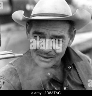 CLARK GABLE on set location candid being interviewed during break in filming of THE MISFITS 1961 director JOHN HUSTON screenplay ARTHUR MILLER Seven Arts Productions / United Artists Stock Photo