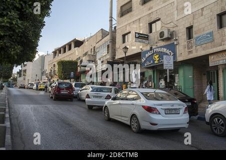 Bethlehem, בית לחם, Palestine, بيت لحم, Israel, Izrael, ישראל, Palestyna, دولة فلسطين; One of the typical streets in the city. Eine der Straßen.