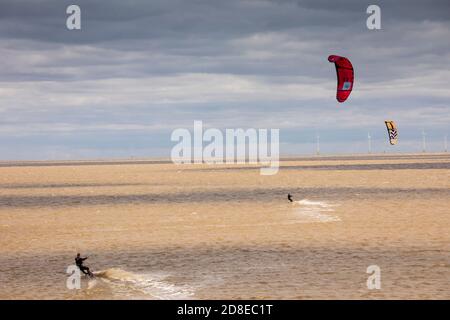 UK, Kent, Whitstable, kite surfers off Tankerton beach Stock Photo