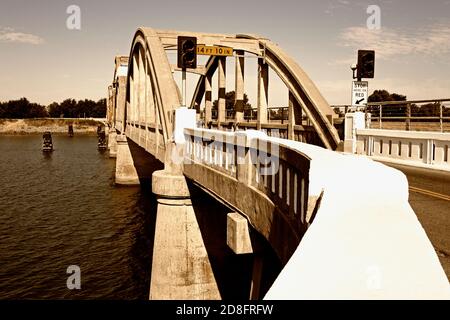 Isleton Lift Bridge over the Sacramento River,  Isleton historic town, Sacramento Delta, California, USA Stock Photo