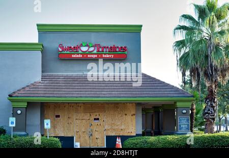 Houston, Texas/USA 10/23/2020: Sweet Tomatoes restaurant exterior in Houston, TX. All you can eat buffet known as Souplantation in Southern CA. Stock Photo