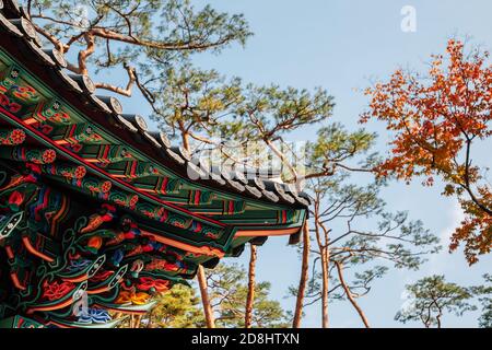 Korean traditional roof eaves at Jingwansa Temple in Seoul, Korea Stock Photo