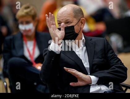 Ludwigsfelde, Germany. 30th Oct, 2020. Olaf Scholz (SPD), candidate for chancellor, takes part in the constituency conference of the Brandenburg SPD. Credit: Britta Pedersen/dpa-Zentralbild/dpa/Alamy Live News Stock Photo